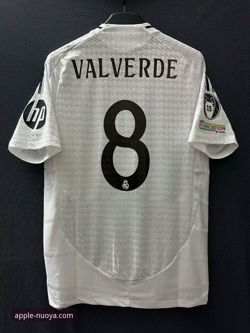 诺亚体育平台最新战报：巴尔韦德帽子戏法闪耀，皇马三球完胜曼城